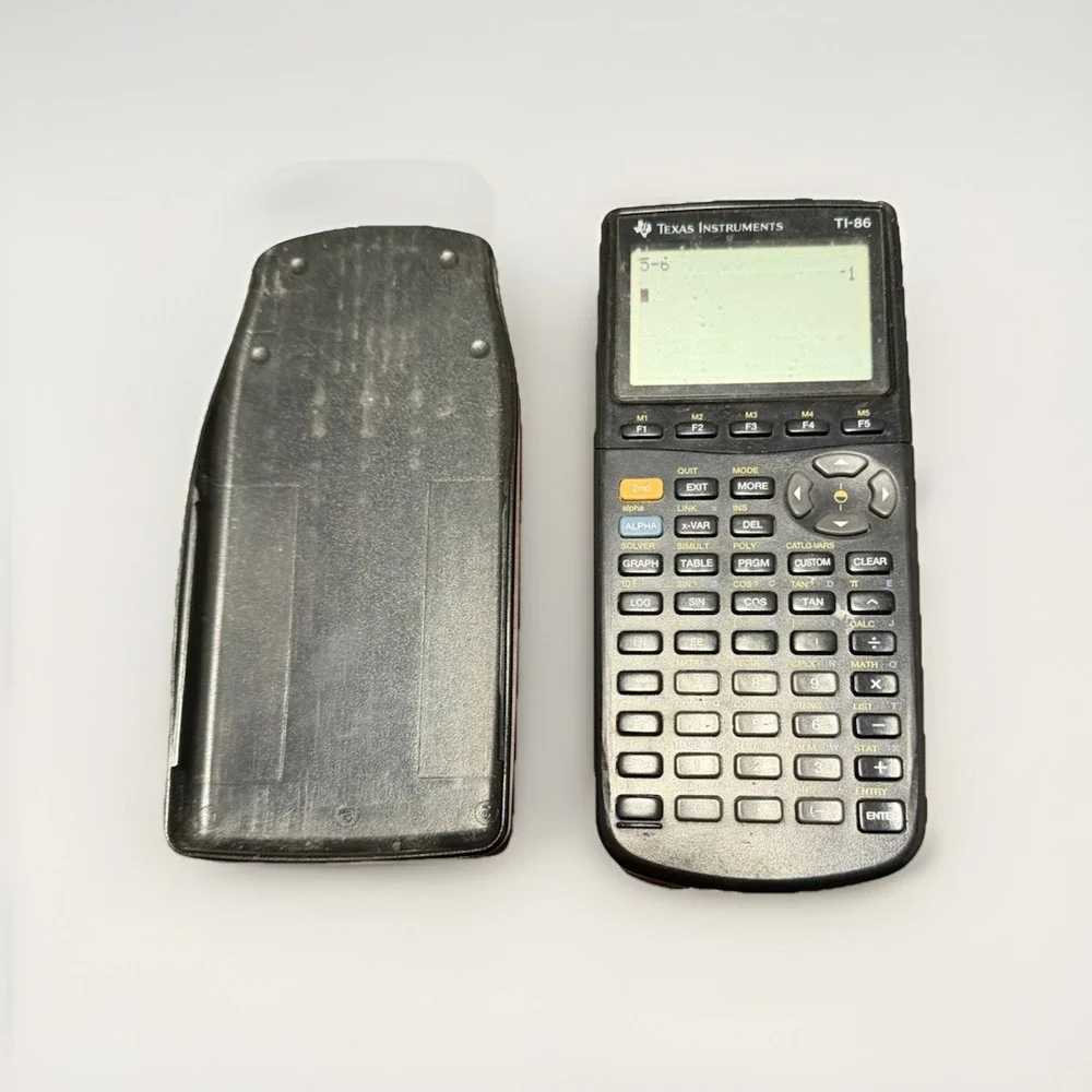 Texas Instruments TI-86 Graphing Calculator‎ Tested Working w Cover